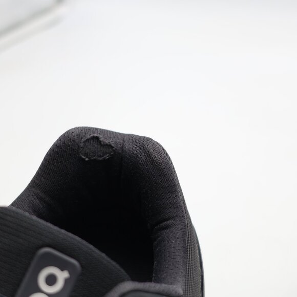 On Running Cloudstratus Men's Size US 11 Lace Up Sneakers Black Shoes 3999214 - Picture 13 of 16